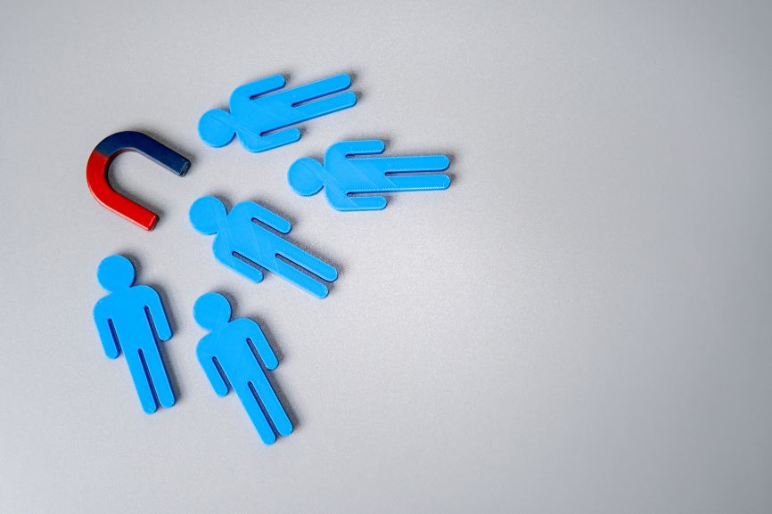 better lead tracking helps turn prospects into customers